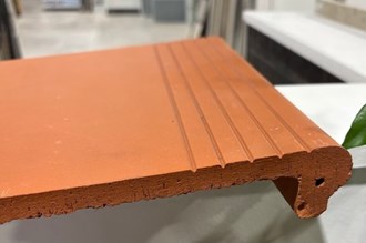 Terracotta Light Red Steptread (Lines)30X30 - Each