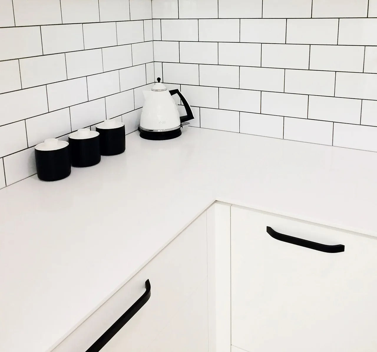 BRILLIANT WHITE MATT 10X20 - SQM