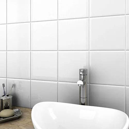 Maxim White Gloss