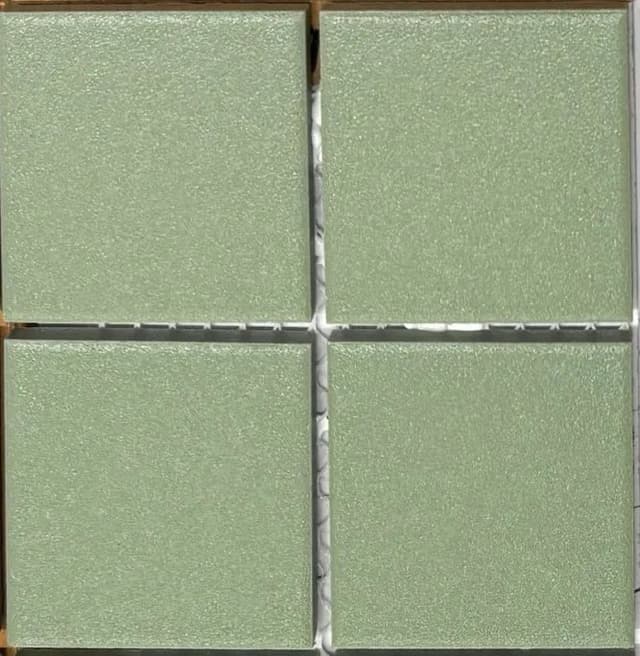 Suki Pale Green Mosaic (Dot Mount)