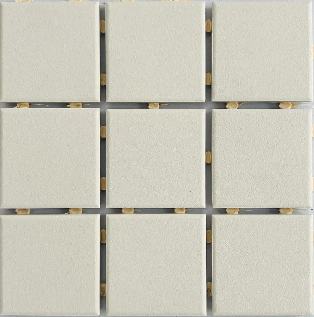 Suki White (Dot Mount) - Sheet, photo 1